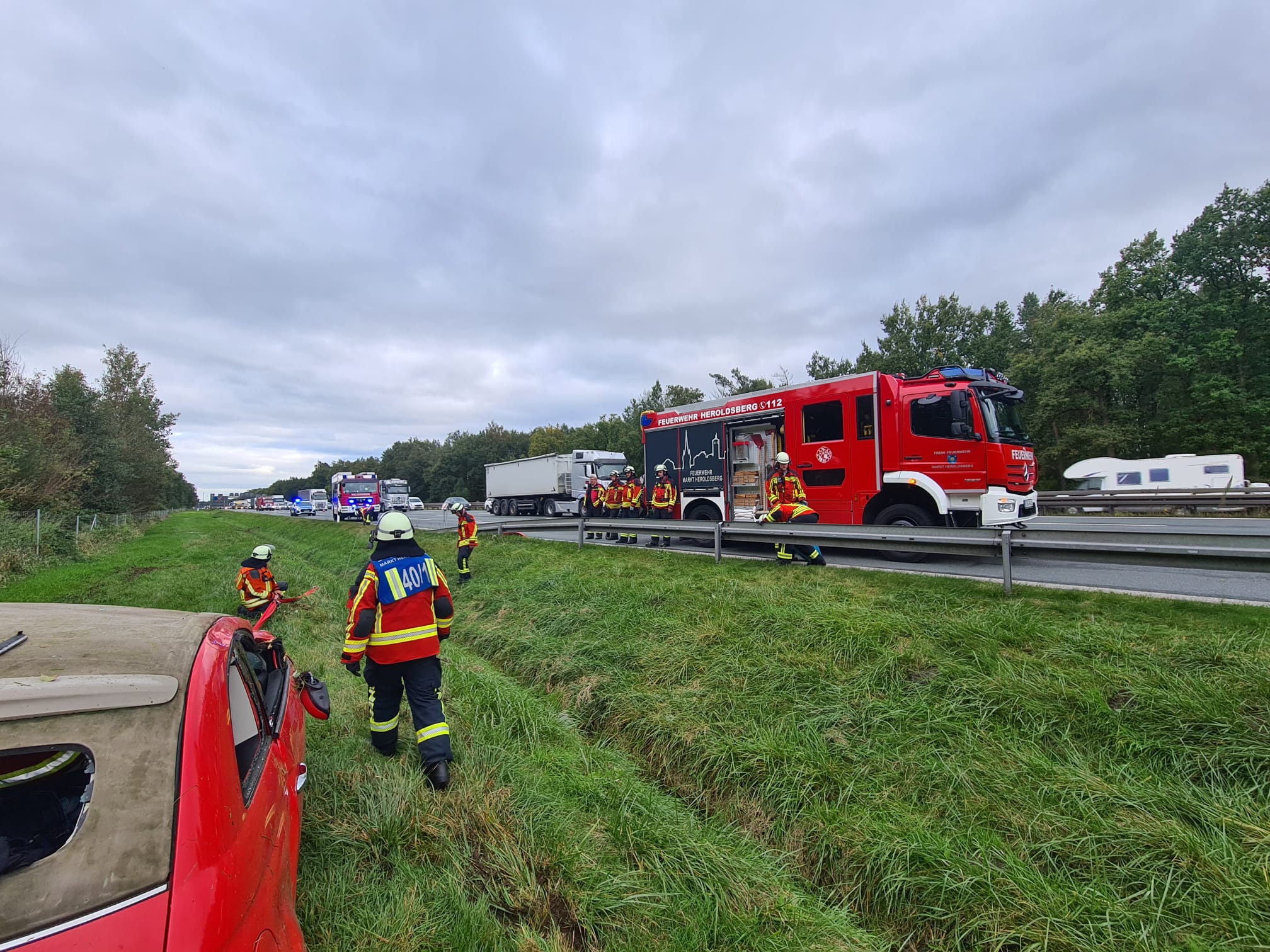 24-10-07 21-49-01 7bf3.jpg